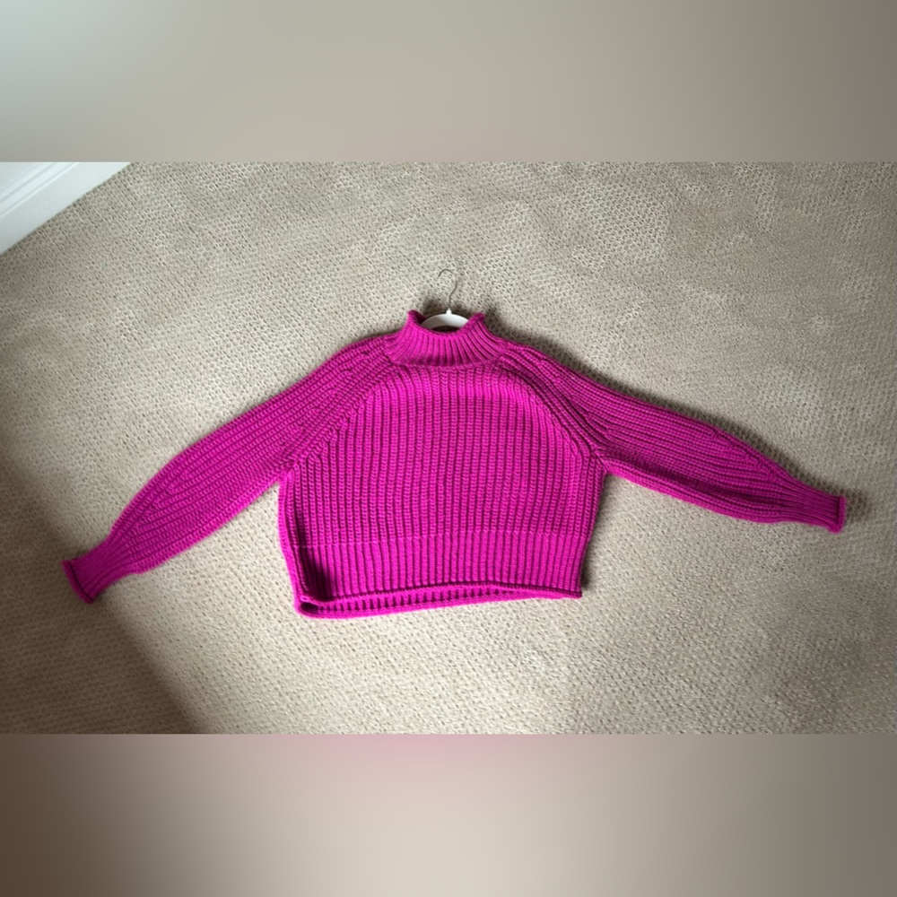 Cropped Sweater